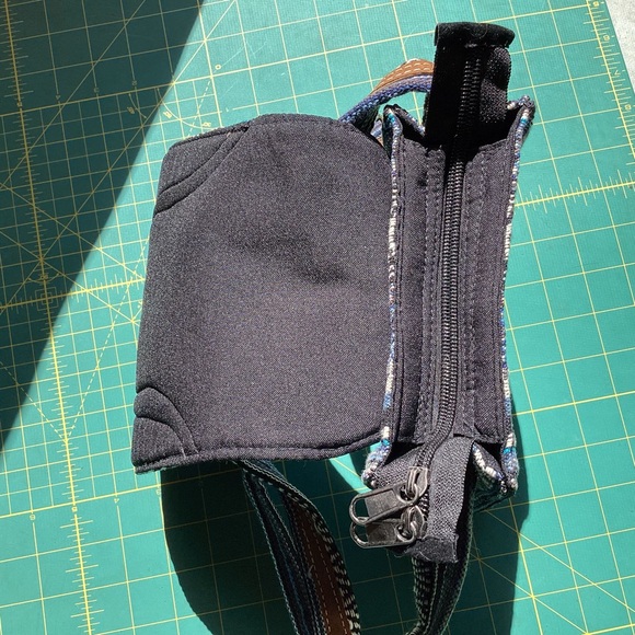 Guatemalan Import Hand Crafted Leather & Fabric Satchel Purse Bohemian Hippe - Picture 5 of 6